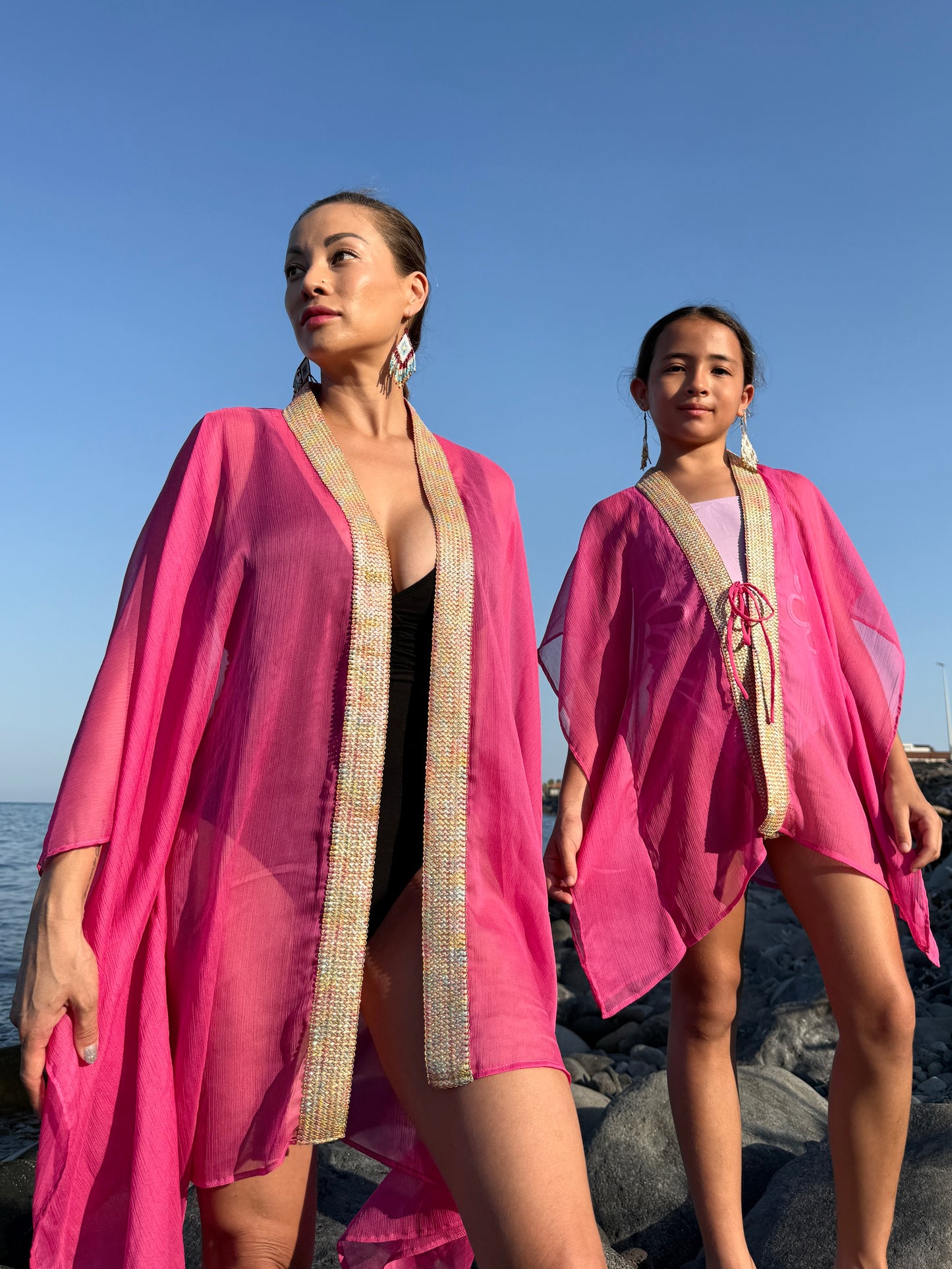 hot pink beach kaftan for moms and daughters in dubai by vin and min, sustainably beachwear for Dubai