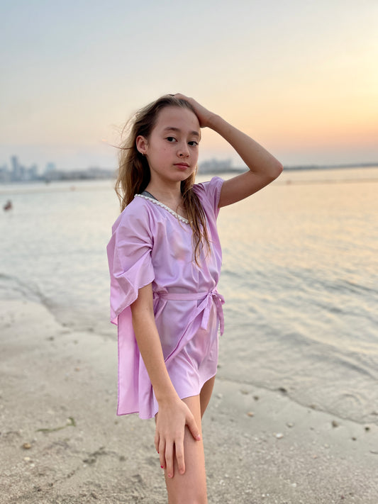 Girls' lilac kaftan dress with belt – perfect for Dubai beach days