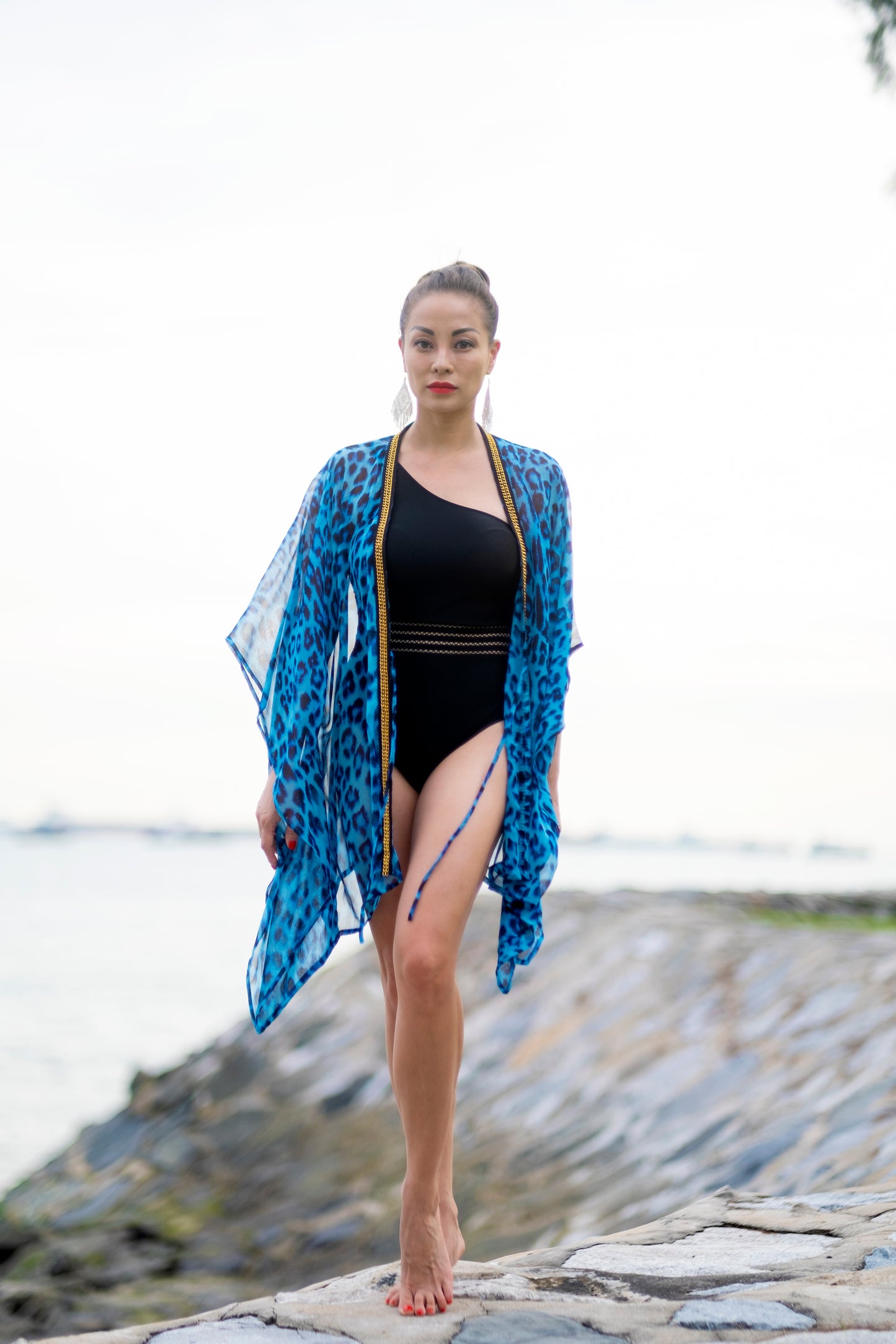 Elegant Dubai resort wear – Kefira blue leopard print kaftan for women looking for unique beach kaftans in dubai