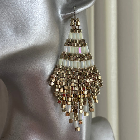 Sustainable boho earrings in pearl and gold, handmade in Bali for ethical, conscious styling in Dubai.