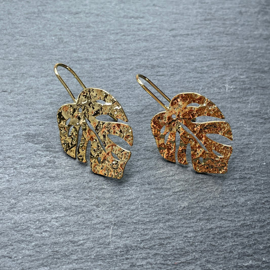 Elegant tropical leaf gold earrings perfect for everyday wear in UAE