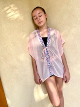 Load image into Gallery viewer, Tween girls peach pink beach kaftan cover up 