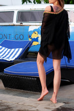 Load image into Gallery viewer, Versatile Saanvi beach cover-up kaftan for casual or glamorous outings in Dubai, sustainably made by artisans in Bali
