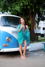 Load image into Gallery viewer, Elegant crepe chiffon ocean green beach kaftan for women in Dubai

