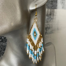 Load image into Gallery viewer, Sakari (S) Hand Beaded Dangle Earrings