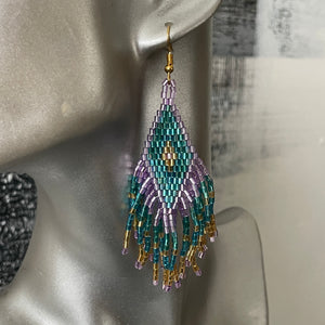 Sakari (S) Hand Beaded Dangle Earrings