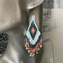 Load image into Gallery viewer, Sakari (S) Hand Beaded Dangle Earrings