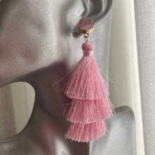 Load image into Gallery viewer, Ashanti Cotton Tassel Earrings