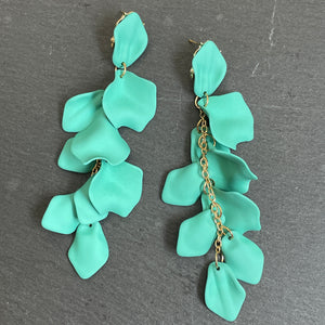 Odette Floral Dangle Earrings