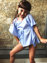Load image into Gallery viewer, Saeta periwinkle purple satin pearl trimmed belted drawstring kids beachwear resort wear beach kaftan in a matching mommy and me set