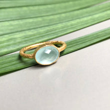Load image into Gallery viewer, Nadira white prehnite gold plated ring