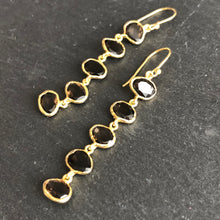 Load image into Gallery viewer, Celena 5-stone gold-plated earrings smokey quartz
