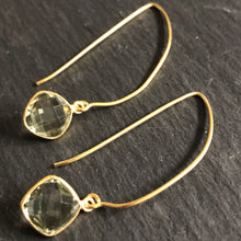 Load image into Gallery viewer, Lilis gold plated dangle earrings green amethyst