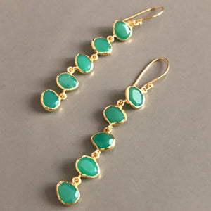 Celena 5-stone gold-plated earrings chryso chalcy 