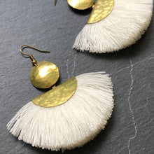 Load image into Gallery viewer, Chenoa boho chic tassel hammered gold earrings in cream