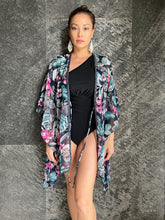 Load image into Gallery viewer, Alani Kaftan in Magenta Blossoms