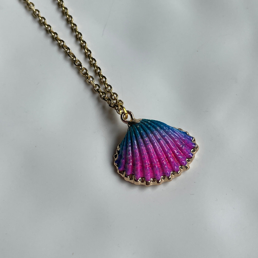 Oki Hand-Painted Seashell Necklaces