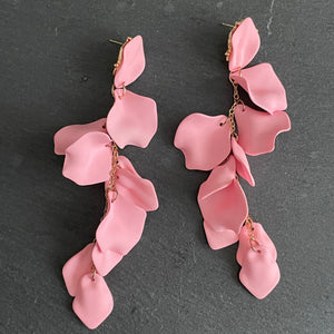 Odette Floral Dangle Earrings