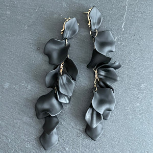 Odette Floral Dangle Earrings
