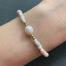 Load image into Gallery viewer, Kiana Handmade Freshwater Pearl Beaded Bracelet