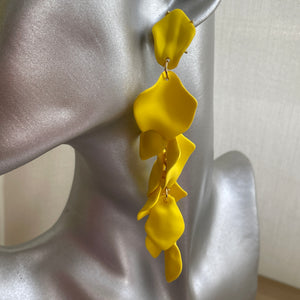 Odette glamorous shimmery lightweight floral dangle earrings in matte yellow