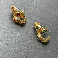 Load image into Gallery viewer, Hasna Gold Hoop Earrings