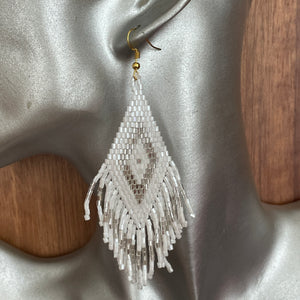 Sakari (M) Handmade Beaded Dangle Earrings