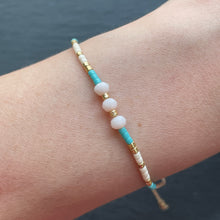 Load image into Gallery viewer, Zuri Handmade Glass Bead Bracelets