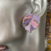 Load image into Gallery viewer, Carmel Monstera Leaf Earrings