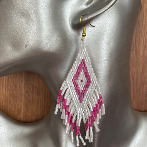 Sakari (M) Handmade Beaded Dangle Earrings