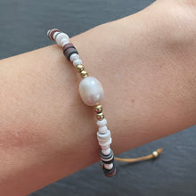 Load image into Gallery viewer, Kiana Handmade Freshwater Pearl Beaded Bracelet