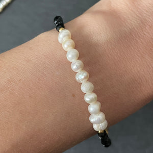 Suniva handmade black crystal natural pearl bracelets