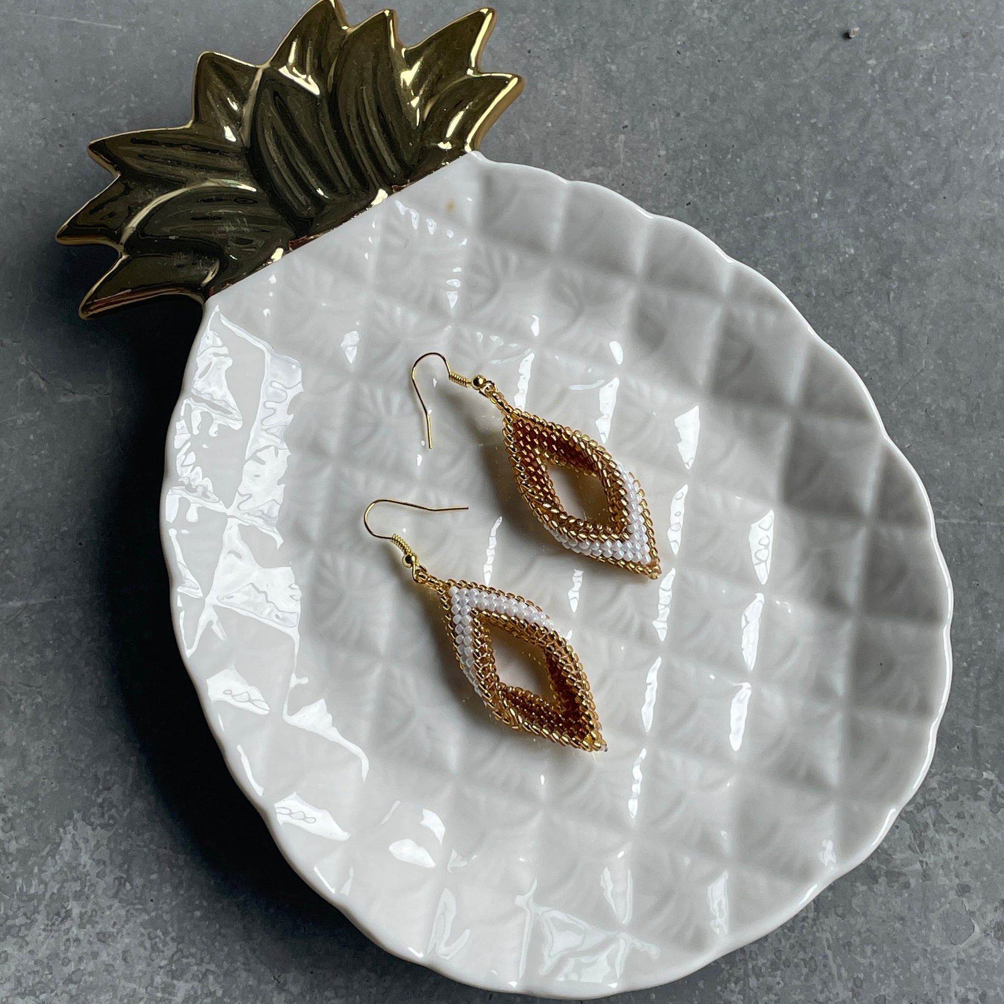 vin min Setia Handmade Beaded Leaf Earrings Singapore Jewellery