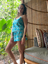 Load image into Gallery viewer, Ishani Co-ord Block Print Set in Turquoise &amp; Gray Floral