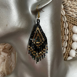 Sakari (XS) Hand Beaded Dangle Earrings