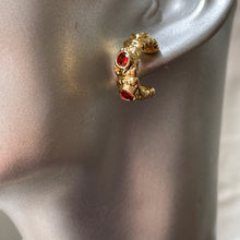 Load image into Gallery viewer, Hasna Gold Hoop Earrings