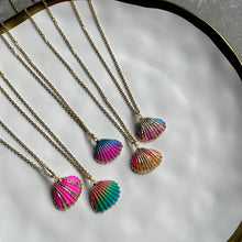 Load image into Gallery viewer, Oki Hand-Painted Seashell Necklaces
