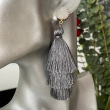 Load image into Gallery viewer, Lightweight 3-tier silk thread tassel earrings with druzy resin accents in dark grey