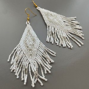 Sakari (M) Handmade Beaded Dangle Earrings