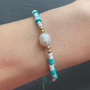 Kiana Handmade Freshwater Pearl Beaded Bracelet