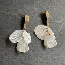 Load image into Gallery viewer, Isis floral petals dangle earring with texture gold pins