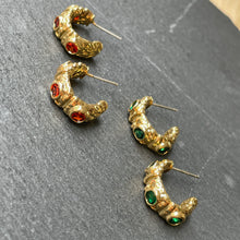 Load image into Gallery viewer, Hasna Gold Hoop Earrings