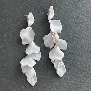 Odette Floral Dangle Earrings