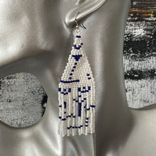 Load image into Gallery viewer, Tilia Handmade Beaded Earrings