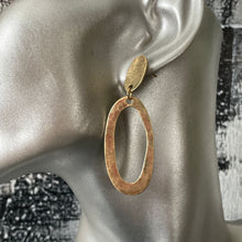 Load image into Gallery viewer, Revna Matte Textured Gold &amp; Silver Earrings