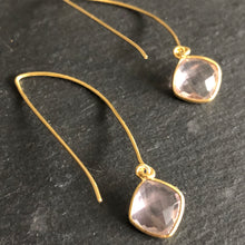 Load image into Gallery viewer, Lilis gold plated dangle earrings pink quartz