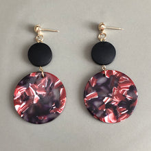 Load image into Gallery viewer, Jada two-tiered wood and marbled resin dangle earrings in red and black