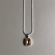 Load image into Gallery viewer, Yellow citrine pendant on sterling silver with sterling silver chain