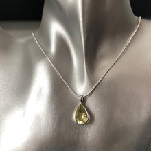 Load image into Gallery viewer, Nila lemon quartz pendant sterling silver pendant