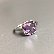 Load image into Gallery viewer, Square purple amethyst ring on sterling silver